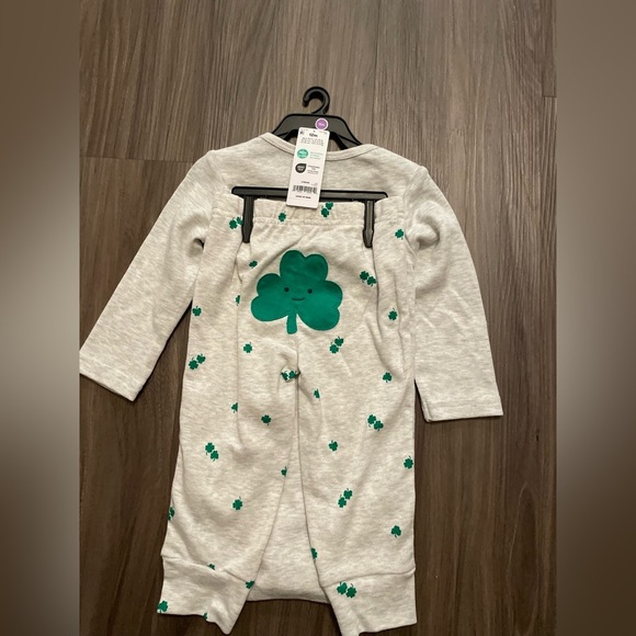 Carter's Gray and Green St. Patrick's Day Baby matching set size 12 months - Picture 4 of 5
